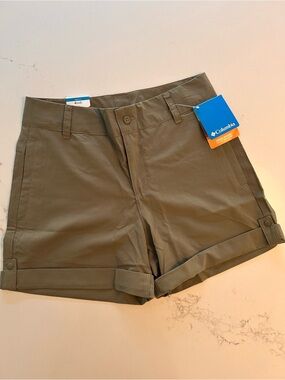 Columbia Silver Ridge Utility Shorts Nylon Olive Green 4 inch women’s activewear